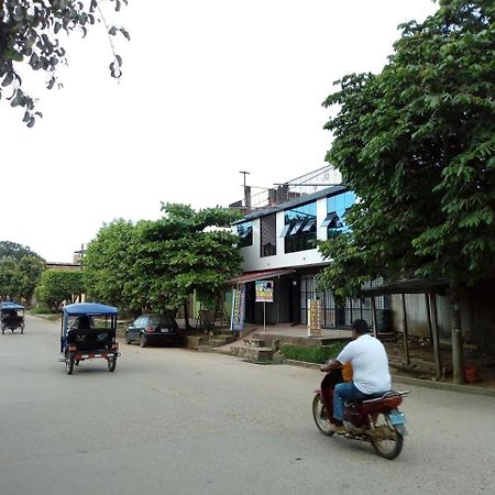 Hospedaje Independencia Pucallpa Buitenkant foto