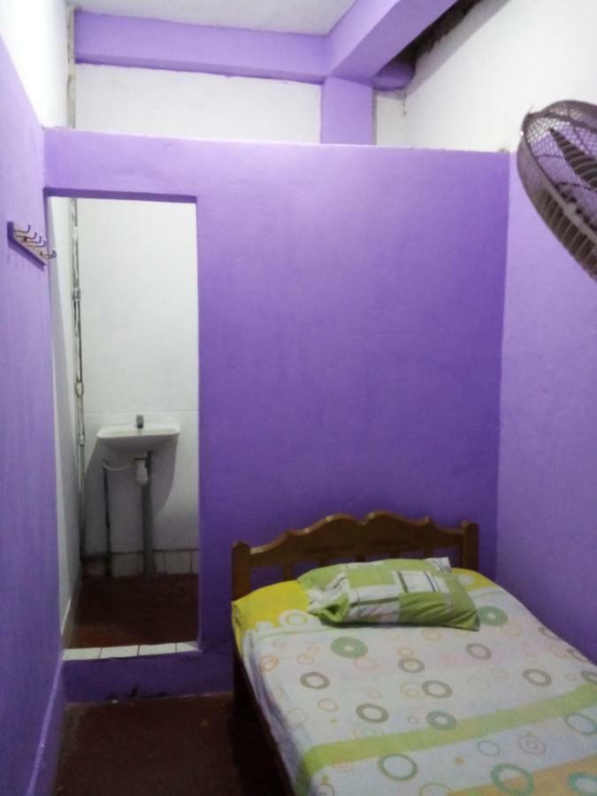Hospedaje Independencia Pucallpa Buitenkant foto